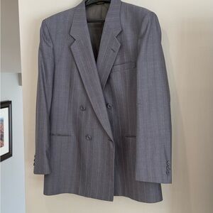 Men's Gray Double-Breasted Suit Jacket